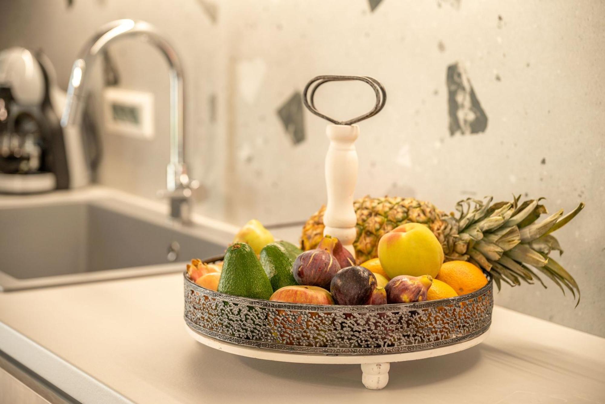 Magnolia Luxury Chania Central Apartments Екстер'єр фото