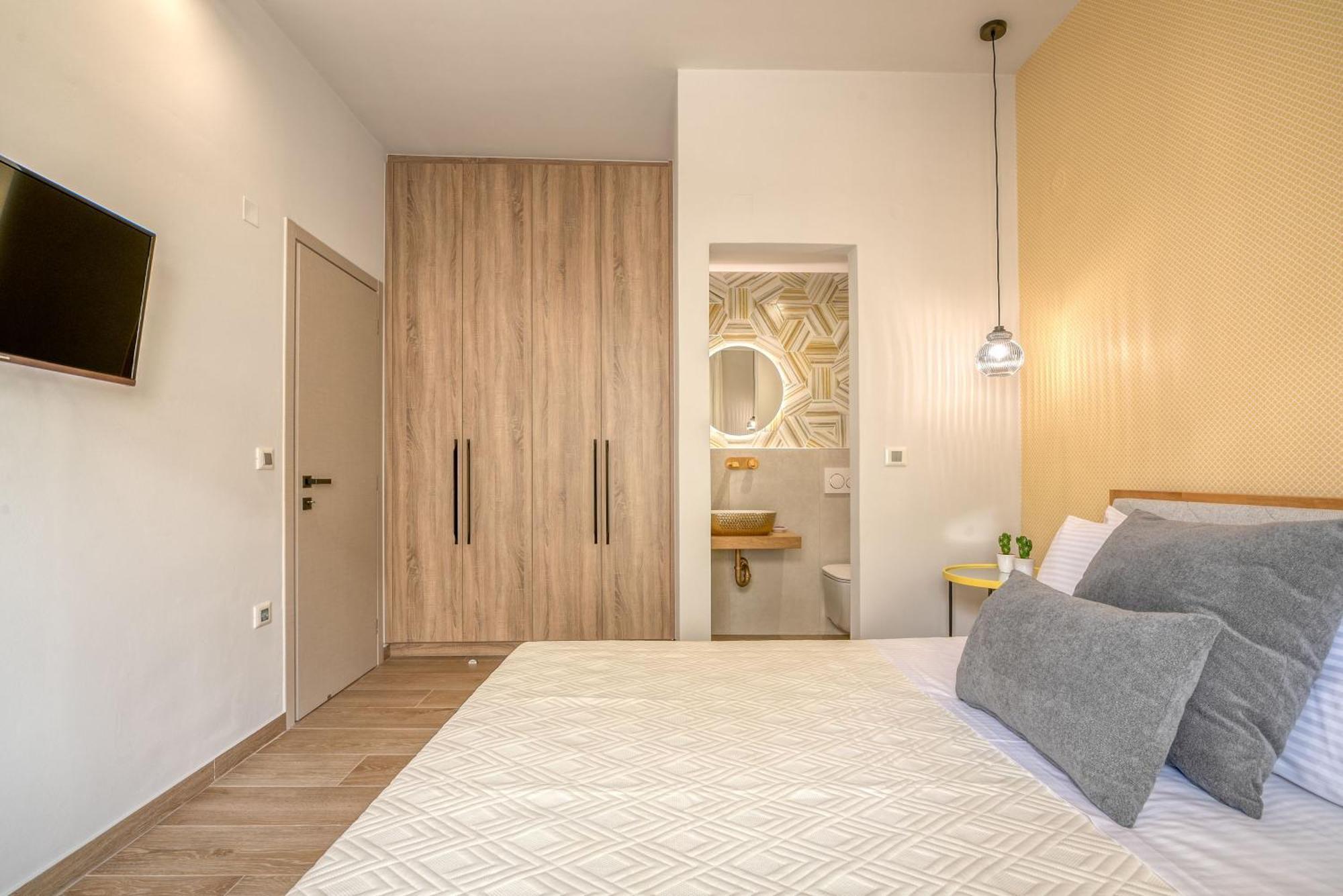 Magnolia Luxury Chania Central Apartments Екстер'єр фото